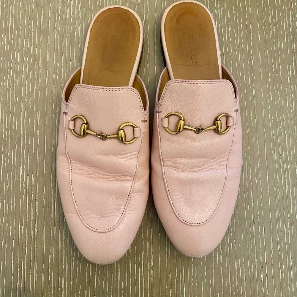 Gucci Princetown Loafer Mules in Pink Leather with Gold Horsebit Hardware - Picture 2 of 5